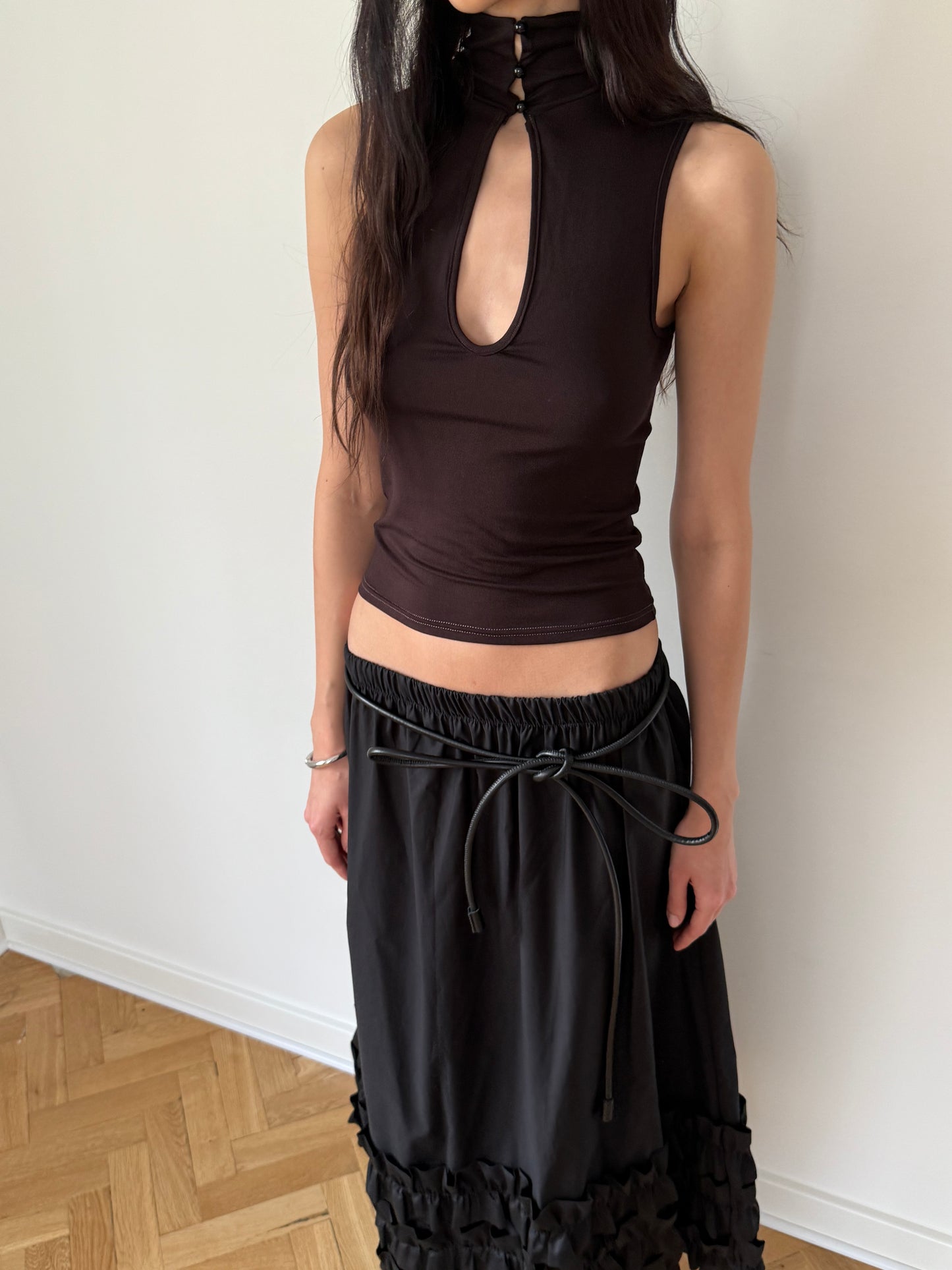 Top Ruby Brown