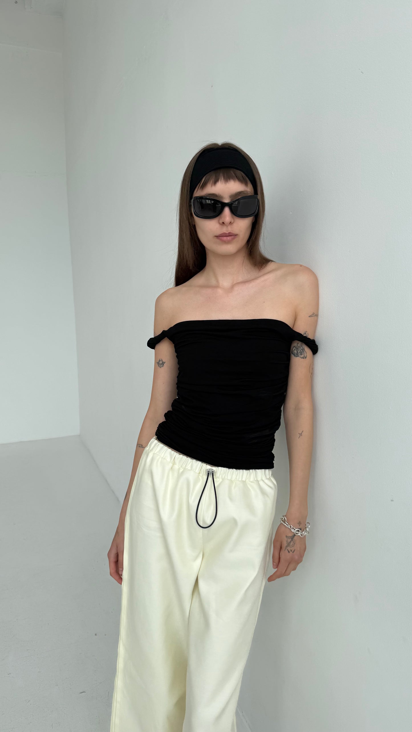 Top Lou black