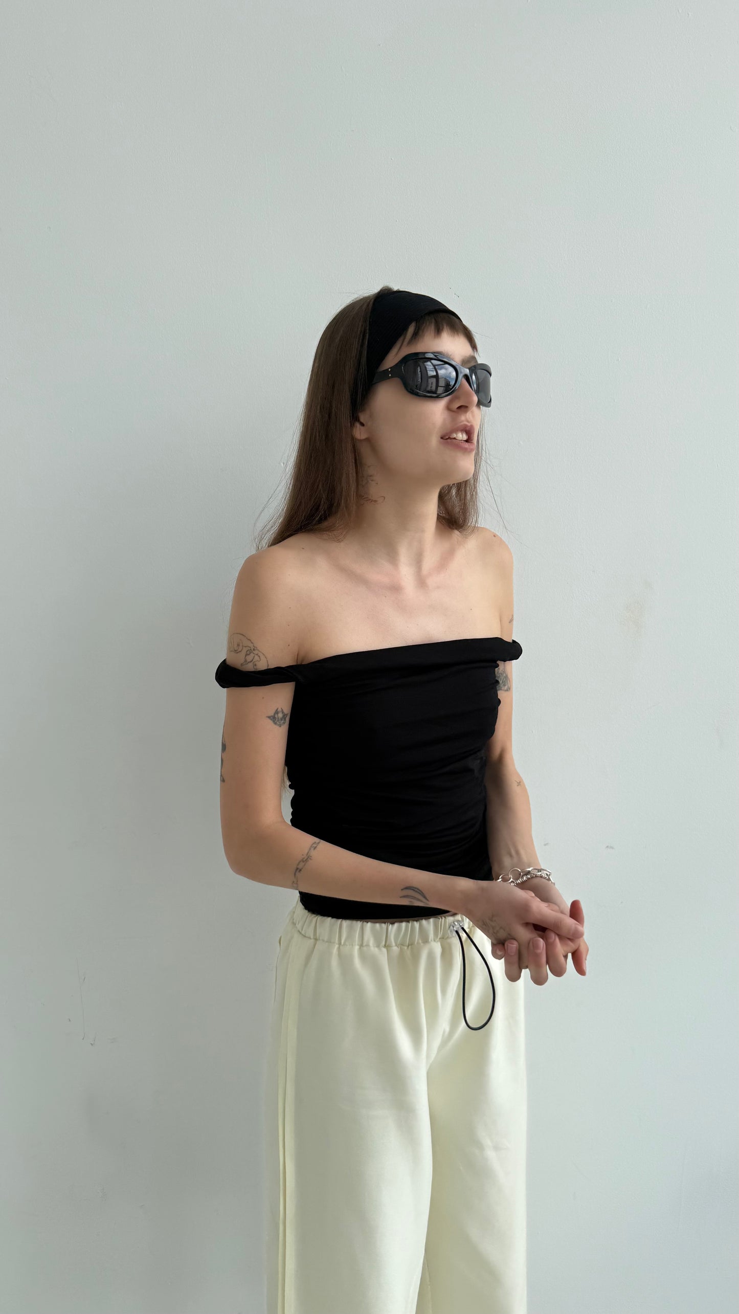 Top Lou black