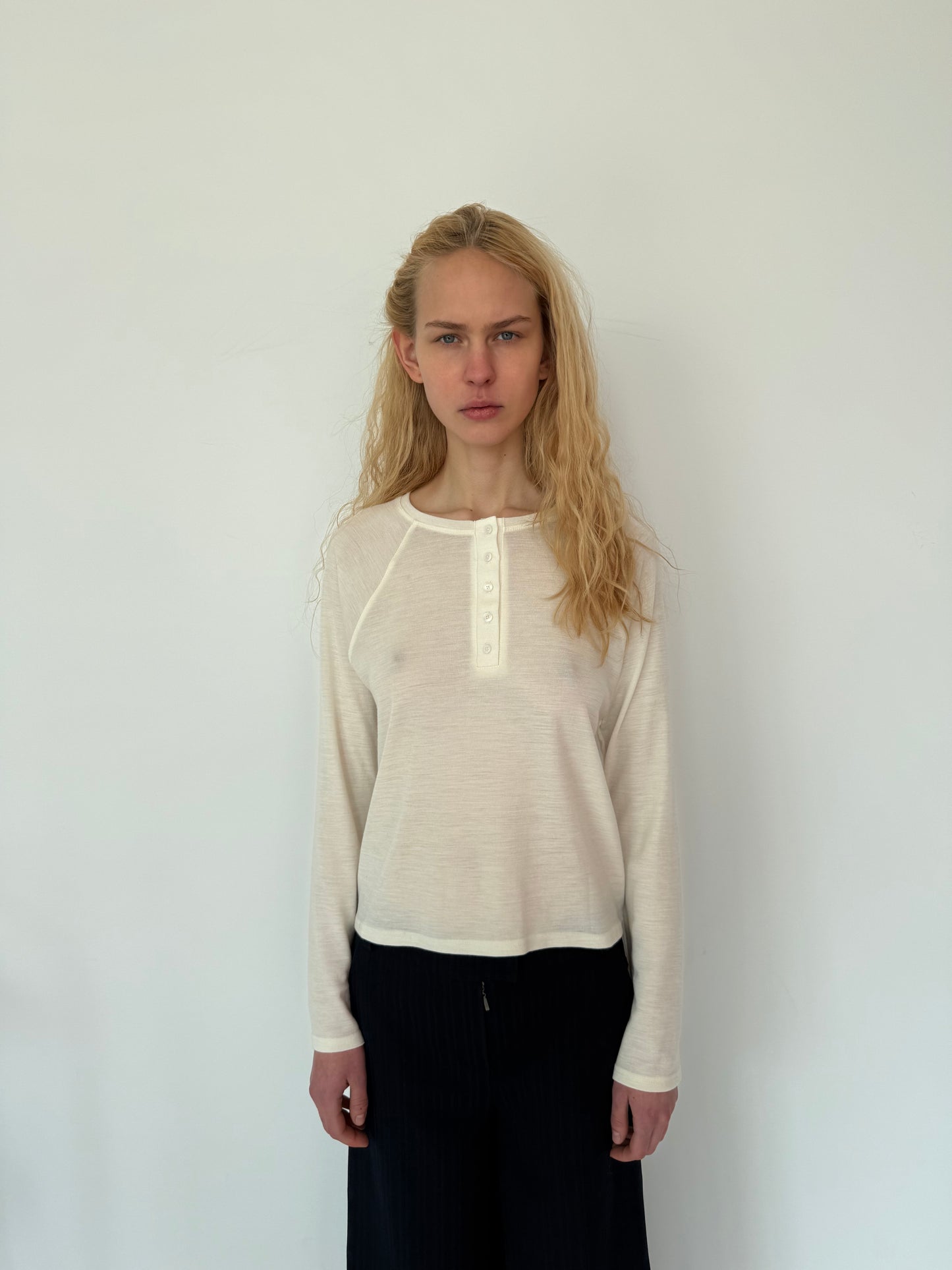 Raglan Longsleeve buttons cream